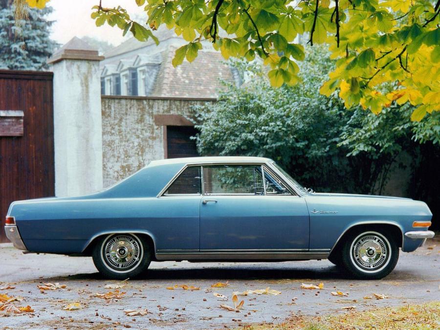  Opel Diplomat V8 Coupe 1965 года  (фото 11 из 16)